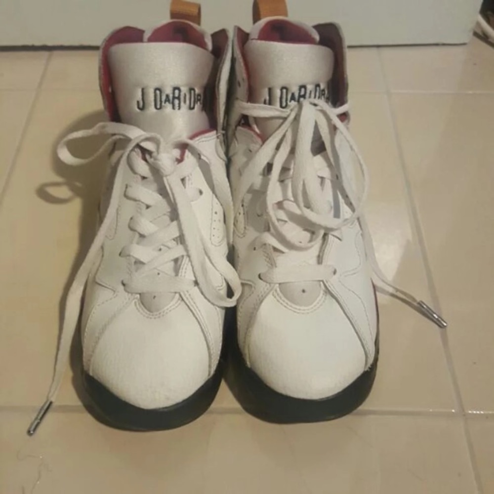 Jordan cardinal 7 4.5Y